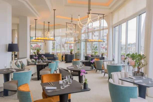 Restaurant aho fina 25